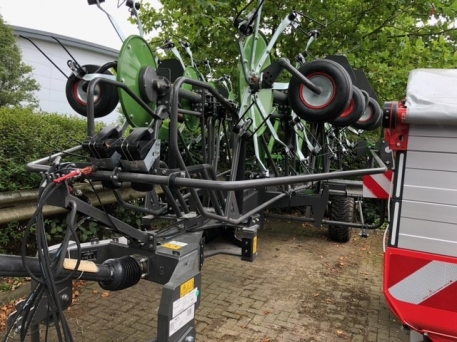 Fendt Lotus 1250 Tedder - Brand New