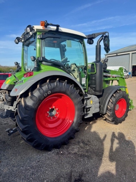 FENDT - 312 TRACTOR & CARGO 4X/75 COMP LOADER - photo 3